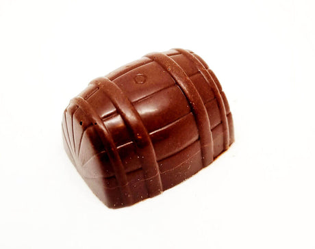 Whiskey Pralines made of milk chocolate, 8 pieces